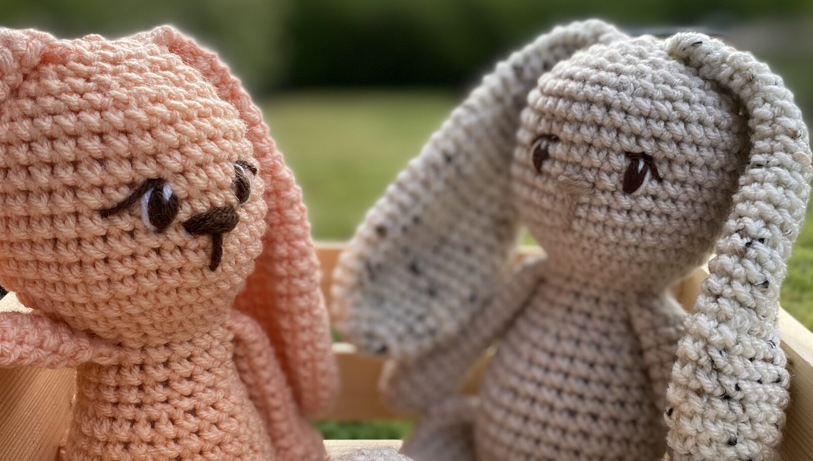 lop earred bunny crochet pattern. free bunny crochet pattern.