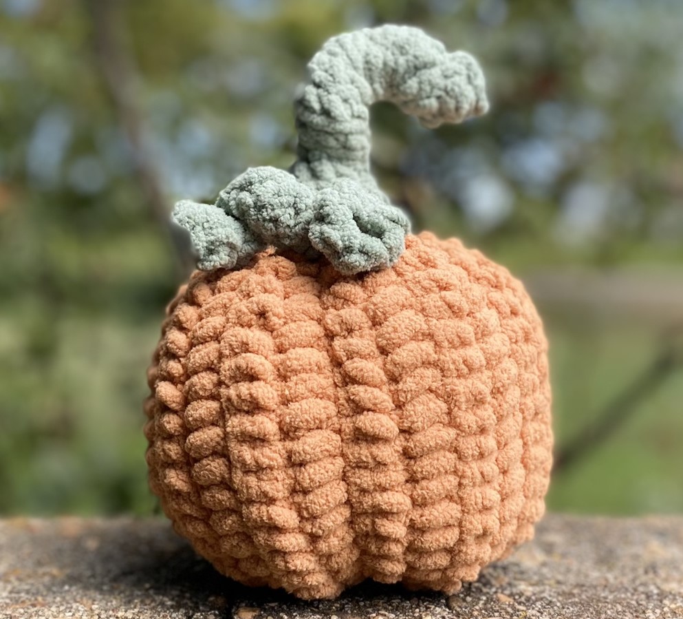 crocheted pumpkin using blanket yarn free pattern